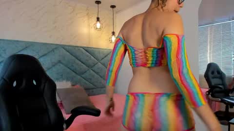 Megan Love online show from May 8, 9:09 pm