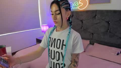 megan_morphy online show from March 28, 1:54 pm