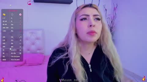 Snapshot of megan_sexrose chatting on May 6, 2:08 am Megan rose online show from May 6, 2:08 am