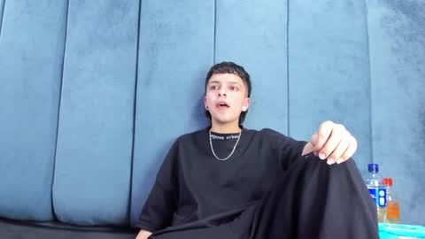 megan_thompsonn_ online show from March 14, 2:39 am