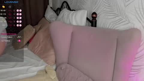 Megan Mon Fri  1600-2200pm Tue Wen Sat 0900-1600pm online show from December 27, 3:37 pm