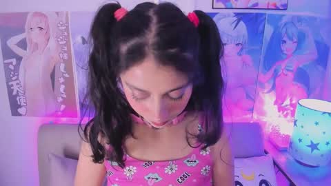 Megan  online show from December 17, 8:01 am