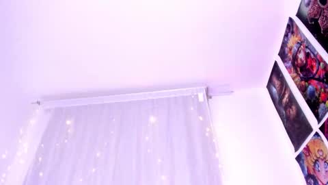 Megan  online show from December 18, 3:01 am