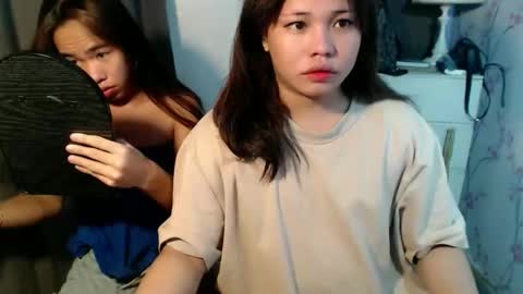 Snapshot of megan_younng chatting on March 24, 8:41 am MEGAN online show from March 24, 8:41 am