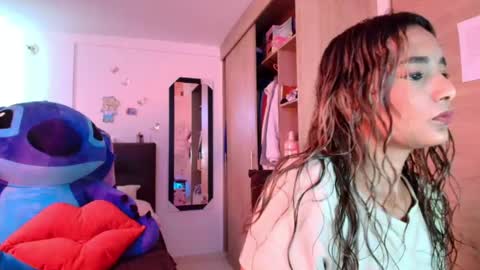 M E G A N   online show from April 17, 8:12 pm