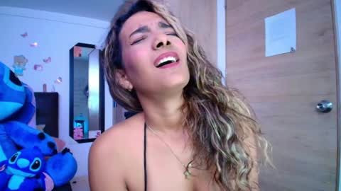 M E G A N   online show from April 21, 1:42 am