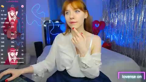 megancat333 online show from March 12, 9:21 pm