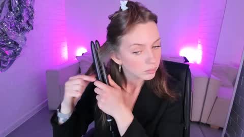 Megan online show from June 4, 5:46 am
