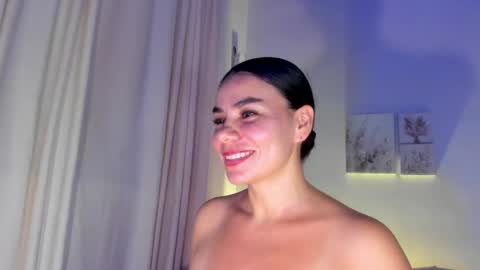 Megan M online show from December 14, 5:29 am