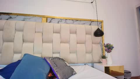 Snapshot of meganevanss___ chatting on May 10, 2:28 am MEGAN EVANS online show from May 10, 2:28 am