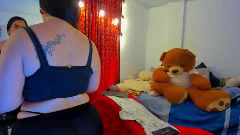 meganhotcurvy online show from March 20, 1:38 pm