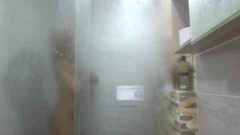 Snapshot of meganhotxx2 chatting on February 9, 5:08 am megan        online show from February 9, 5:08 am