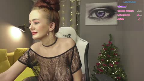 Snapshot of meganiex chatting on January 10, 2:25 am MeganieX online show from January 10, 2:25 am