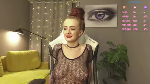 Snapshot of meganiex chatting on February 18, 3:10 am MeganieX online show from February 18, 3:10 am