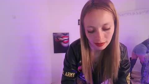 MEGAN online show from September 25, 11:30 pm