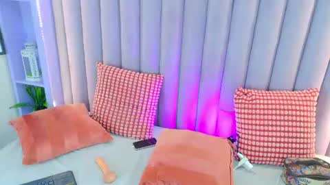 MEGAN online show from June 29, 2:51 am