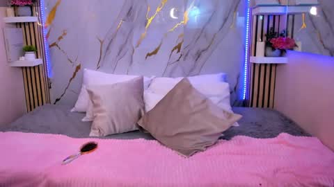 meganlust11 online show from May 15, 11:12 pm