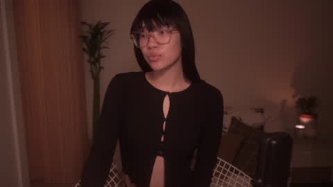 Snapshot of meganmei666 chatting on December 6, 2:57 am for more 3 online show from December 6, 2:57 am