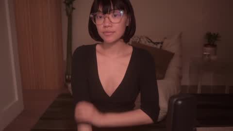 Snapshot of meganmei666 chatting on December 9, 2:56 am for more 3 online show from December 9, 2:56 am