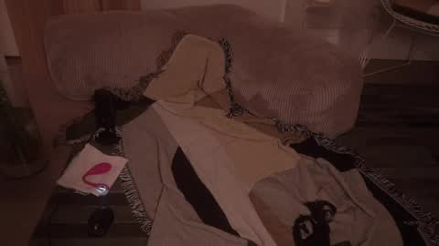 Snapshot of meganmei666 chatting on March 6, 5:57 am for more 3 online show from March 6, 5:57 am