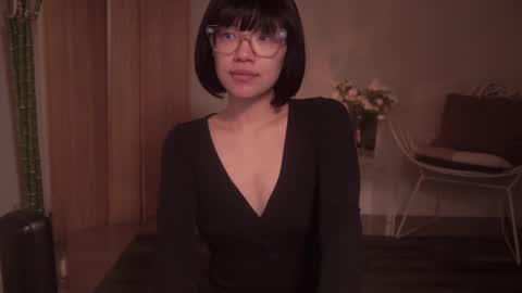 Snapshot of meganmei666 chatting on March 10, 1:23 am for more 3 online show from March 10, 1:23 am