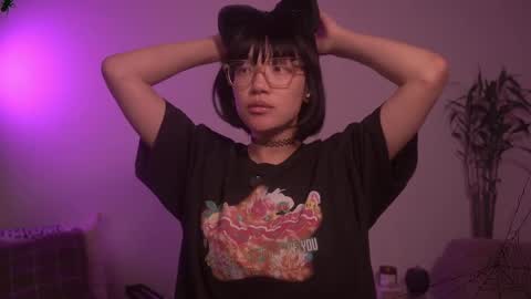 Snapshot of meganmei666 chatting on October 13, 2:00 am for more 3 online show from October 13, 2:00 am