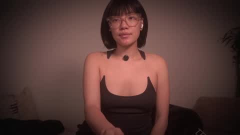 Snapshot of meganmei666 chatting on November 11, 2:55 am for more 3 online show from November 11, 2:55 am