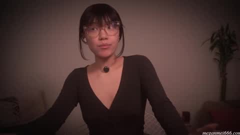 Snapshot of meganmei666 chatting on November 23, 3:06 am for more 3 online show from November 23, 3:06 am