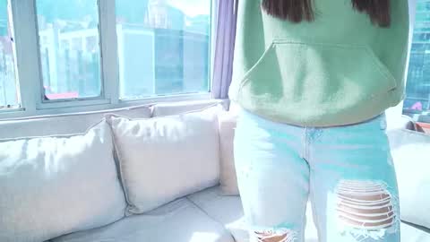 Mara online show from September 14, 1:32 pm