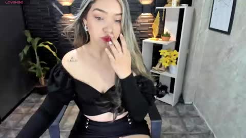 Megan online show from February 18, 12:28 pm