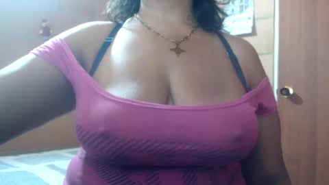 Snapshot of meganny_2023 chatting on February 11, 8:10 pm Danny online show from February 11, 8:10 pm