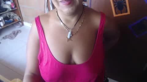 Snapshot of meganny_2023 chatting on November 25, 4:07 pm Danny online show from November 25, 4:07 pm