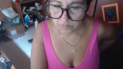 Snapshot of meganny_2023 chatting on December 4, 4:59 pm Danny online show from December 4, 4:59 pm