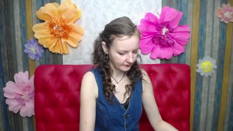 MeganPirs online show from April 7, 5:08 am