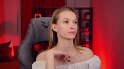 megan online show from March 22, 6:00 pm