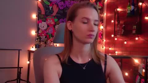 megan online show from April 22, 5:47 pm