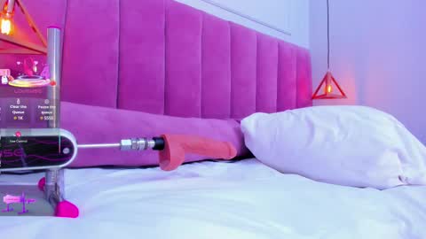 Megan  online show from March 6, 10:58 pm