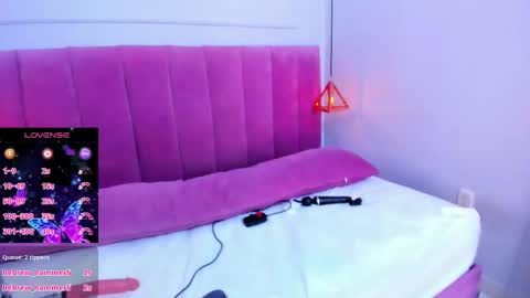 Megan  online show from March 11, 2:10 am