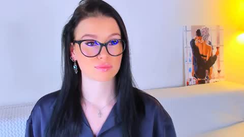 Snapshot of meganstones chatting on April 25, 7:00 pm Megan online show from April 25, 7:00 pm