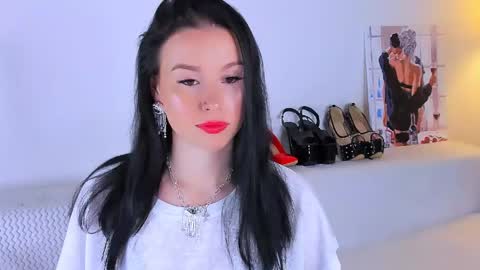 Snapshot of meganstones chatting on May 29, 9:02 pm Megan online show from May 29, 9:02 pm