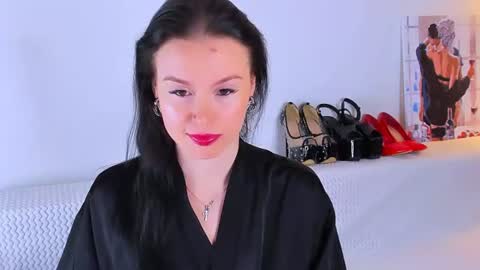 Snapshot of meganstones chatting on June 13, 9:24 pm Megan online show from June 13, 9:24 pm