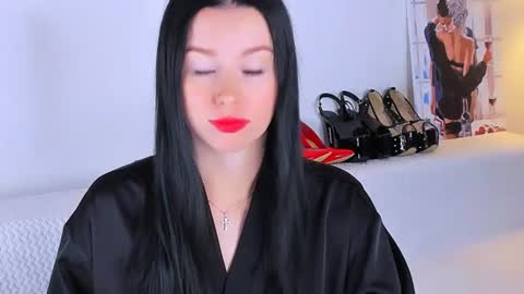 Snapshot of meganstones chatting on July 2, 8:59 pm Megan online show from July 2, 8:59 pm