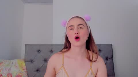 megansammy online show from April 23, 7:27 pm