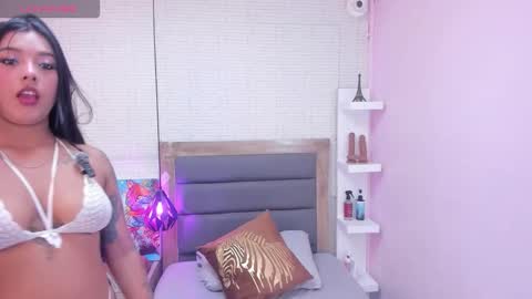 M E G A N  online show from March 24, 3:33 am