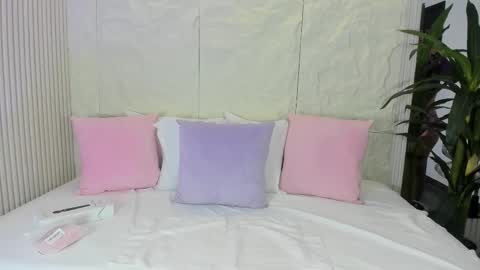 Megara20 online show from November 8, 10:30 pm