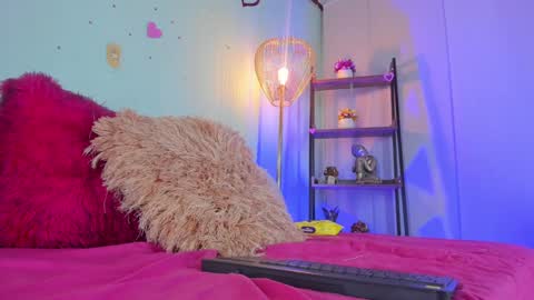 Meggan online show from January 19, 1:21 am