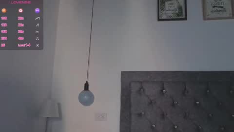Snapshot of meghan_taylor__ chatting on September 22, 7:27 pm Meghan online show from September 22, 7:27 pm