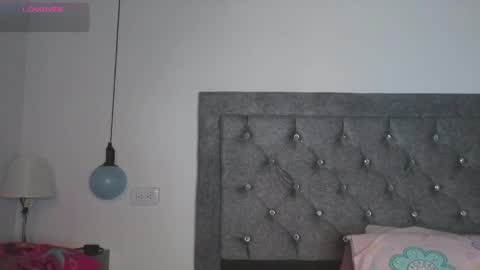 Snapshot of meghan_taylor__ chatting on November 24, 8:52 pm Meghan online show from November 24, 8:52 pm