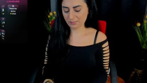 Miss Meghan or MM    online show from March 5, 11:23 pm