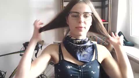 Snapshot of megi_erotic chatting on May 19, 1:39 pm Megi online show from May 19, 1:39 pm